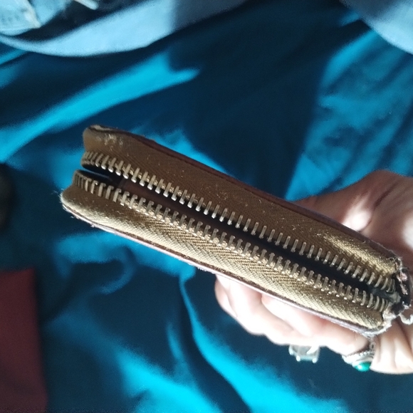 Dooney & Bourke Leather Wallet - Picture 6 of 9